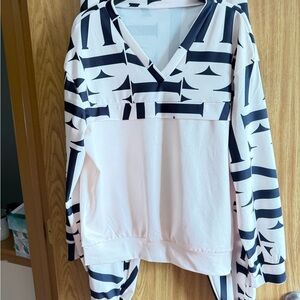 Stylish Black and White Women's Top